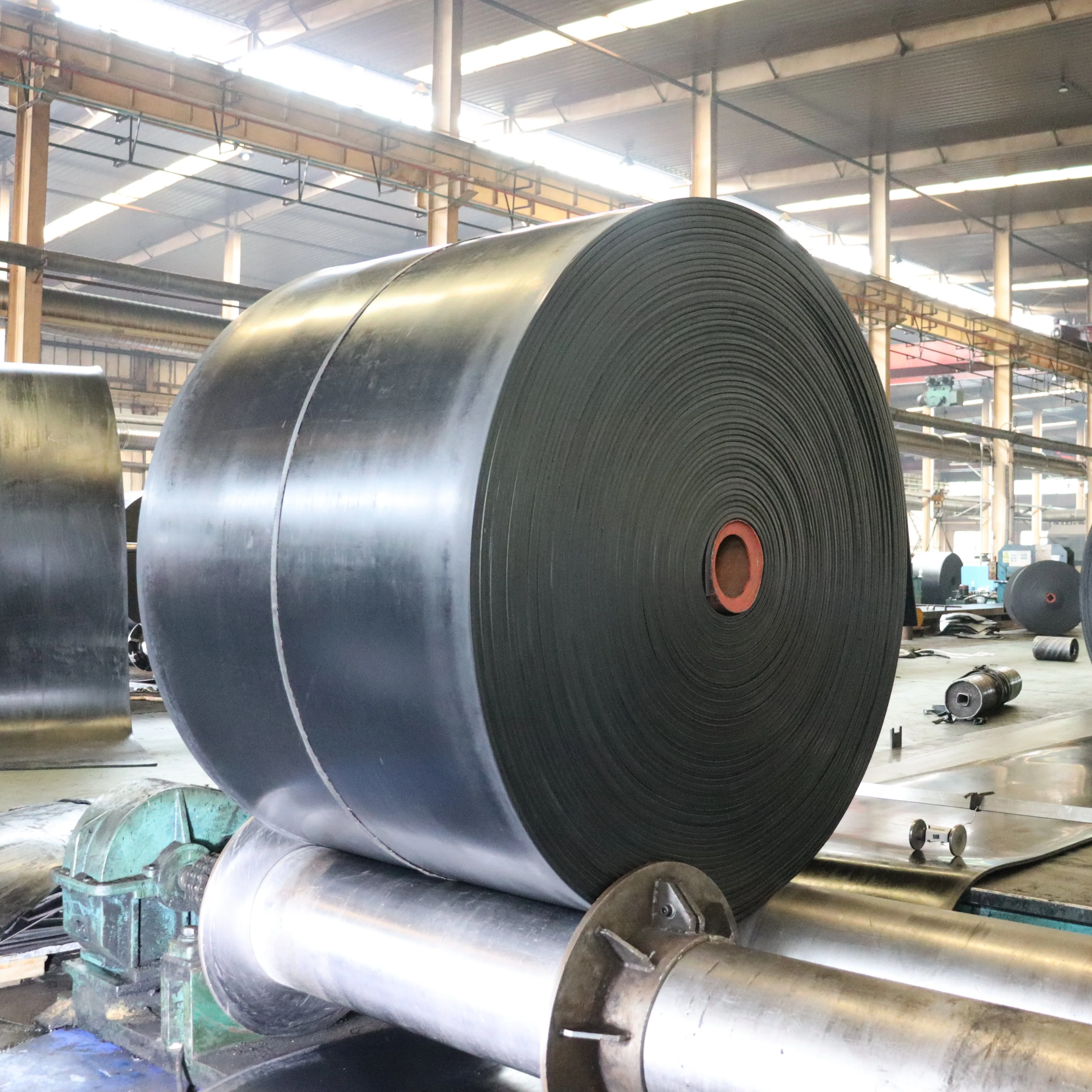 800mm Belt Width Industrial Ep100 Rubber Oil Resistant Conveyor Belt