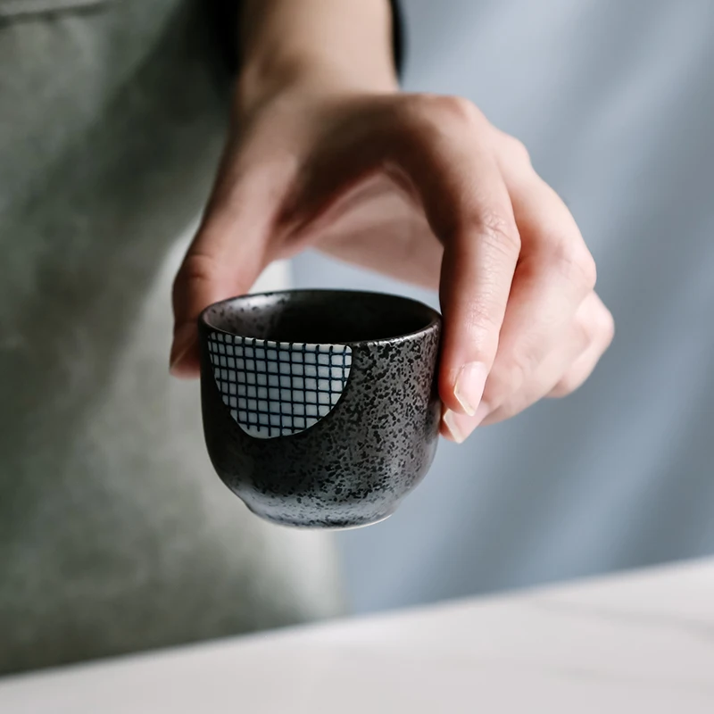 Wholesale White Brown Japanese 100 ml Mini Hotel Wine Ceramic Porcelain Sake Cup Without Handle
