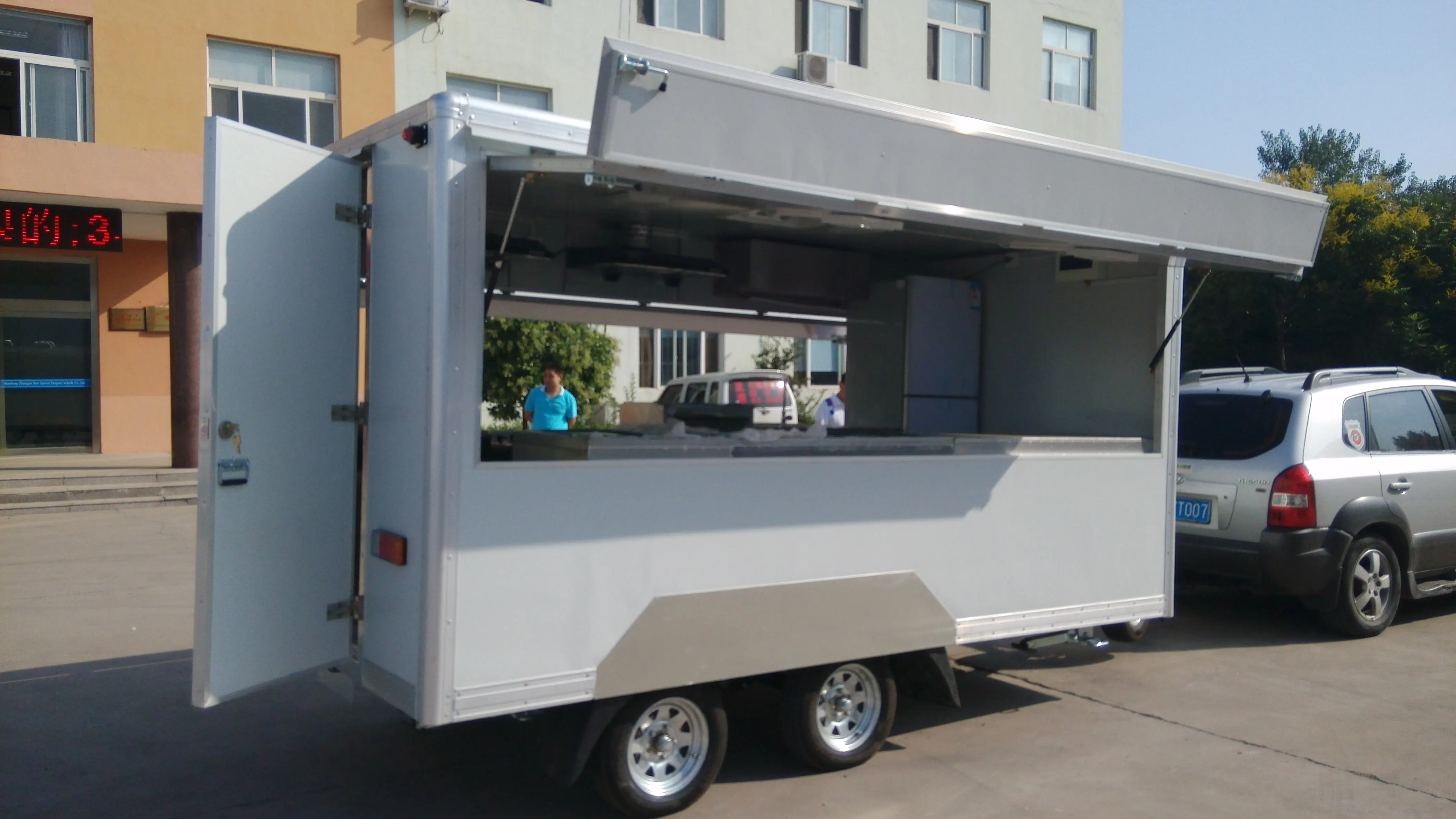 Food trailer