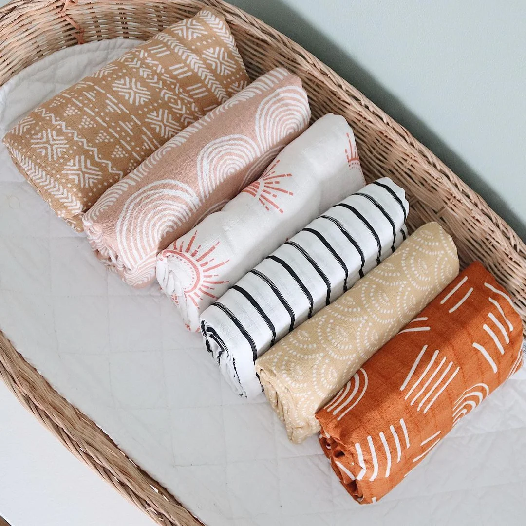 Customized Design 70%Bamboo 30% Organic Cotton Fiber Printed Muslin Swaddle Blanket 100% Organic Cotton Box