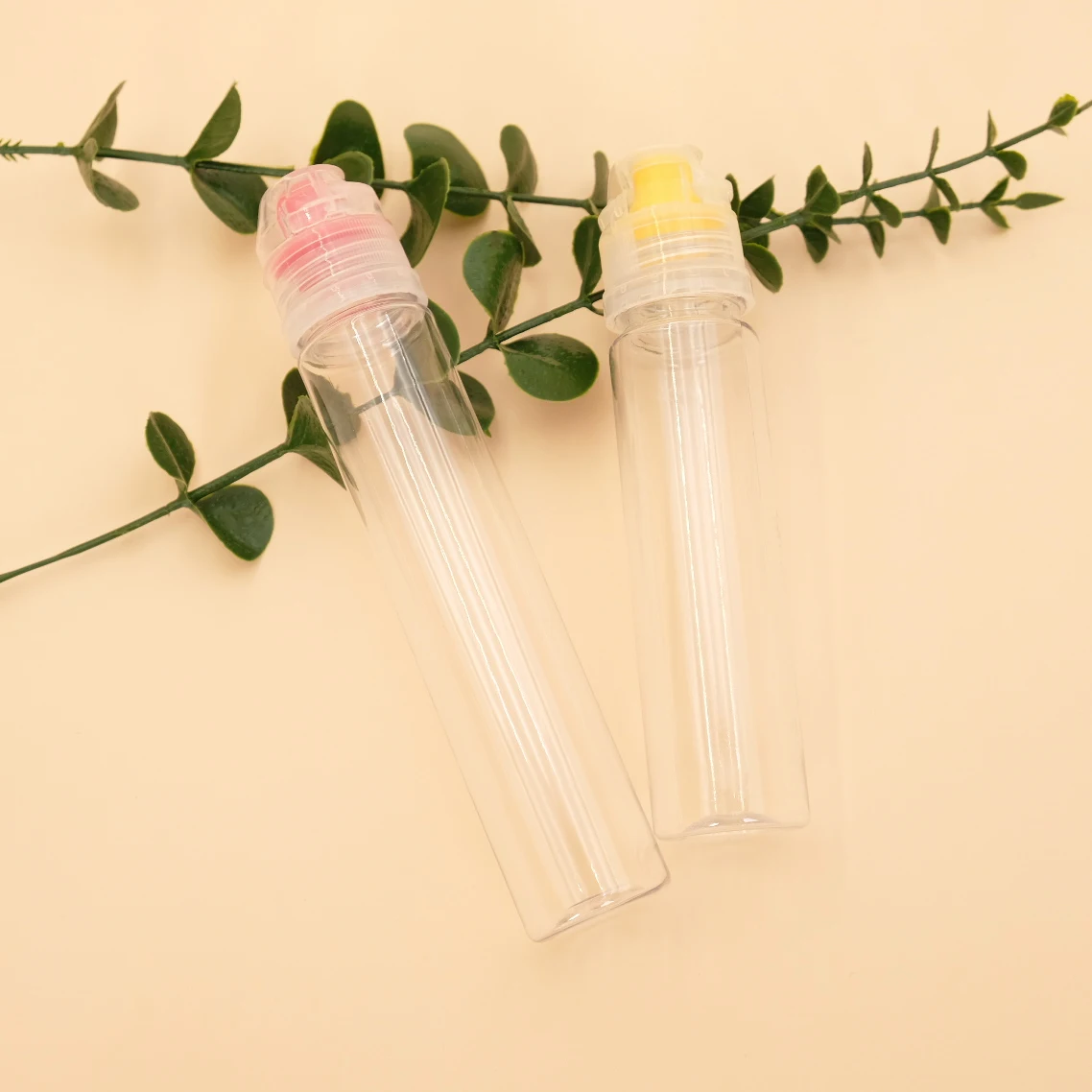 3Oz Honey Bottles Reusable Plastic Squeeze Bottle with Flip Cap Condiment Dispenser For Ketchup Salad Sauce Honey