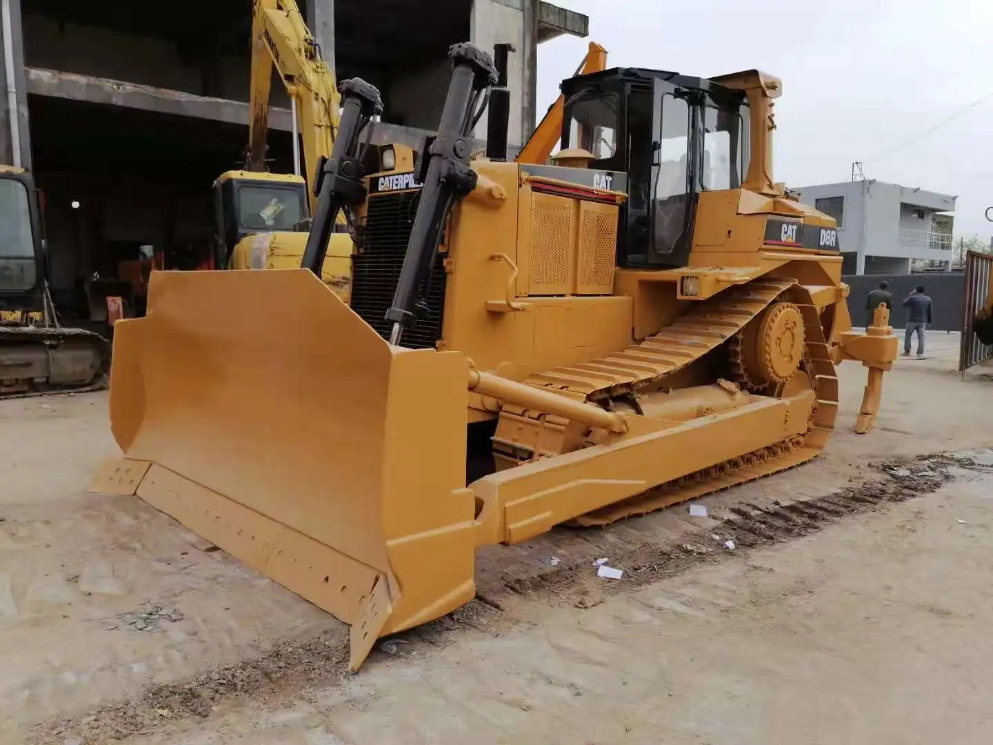 Бульдозер cat d8 d8r машина для продажи в Китае б/у бульдозер caterpillar D8 из