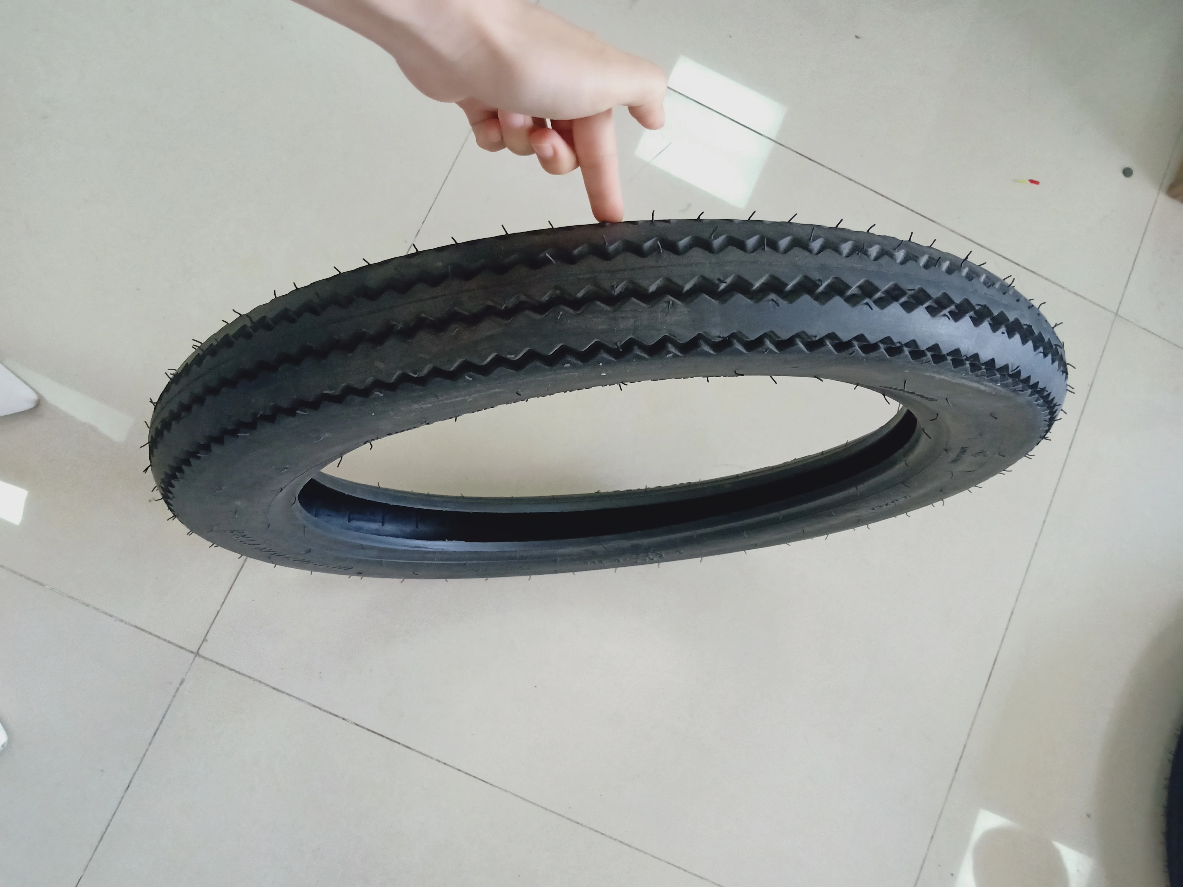 Tube and Tubeless motorcycle tire 4.00-18 & 4.50-18