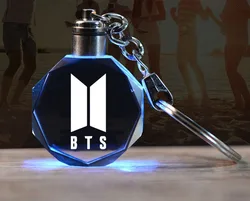 2021 Customized Kpop Bts Blackpink Got7 Exo Keychains Led Crystal Pendant Keychain