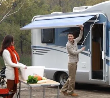 2021 new design  RV  retractable aluminum Full Cassette Electric awnings with the front foot