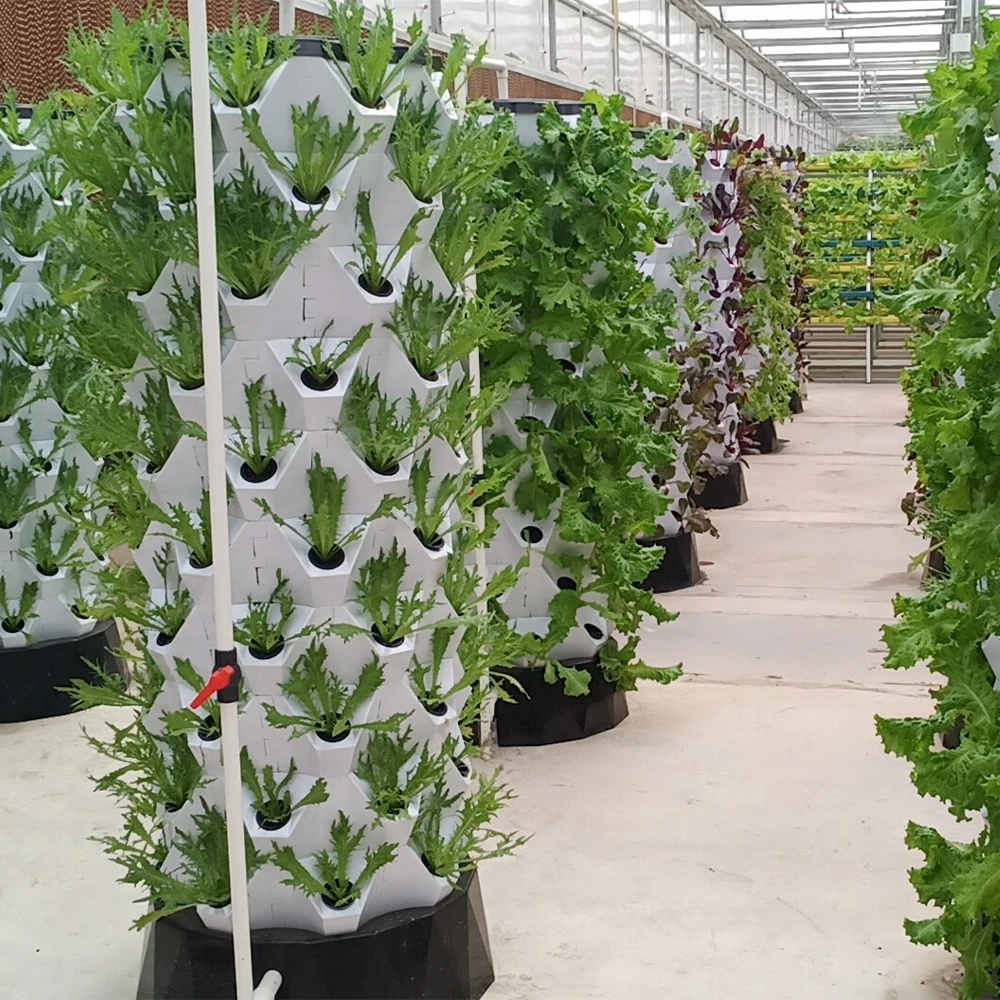 High productivity garden tower with vertical hydroponic system