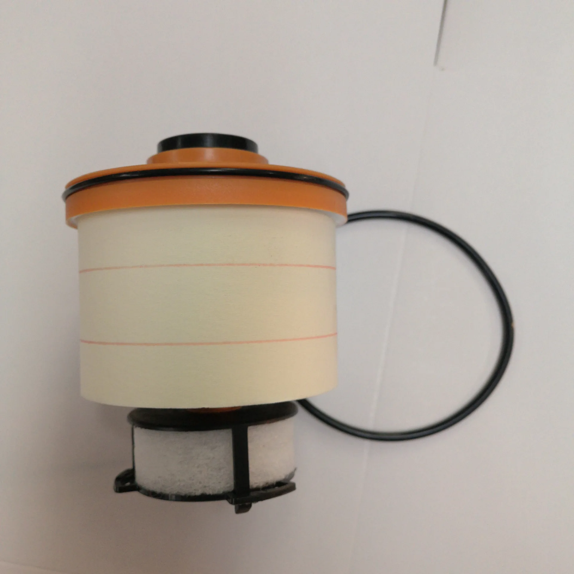 Factory Wholesale Round Fuel Filter Filtro De Combustible Universal Oe 23390-0L070 Car Diesel Fuel Filter for Japanese Car