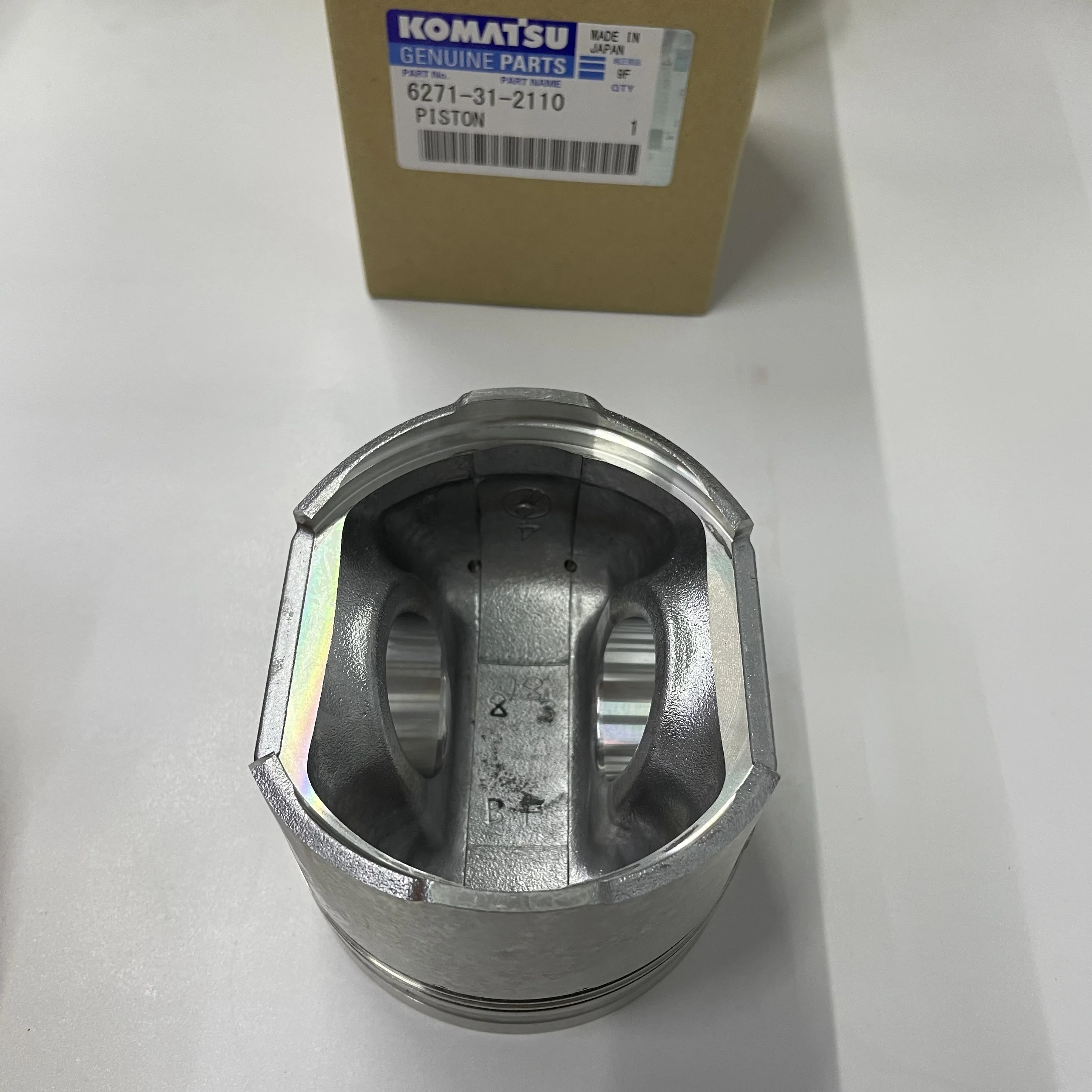 Excavator engine piston PC128-8 6271-31-2110