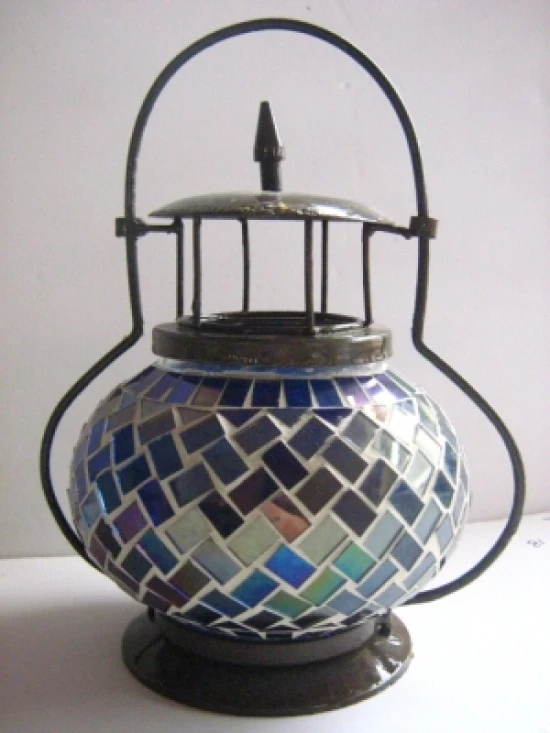 Red Crackle Glass Mosaic Lantern/Outdoor Hurricane Candle Lamp