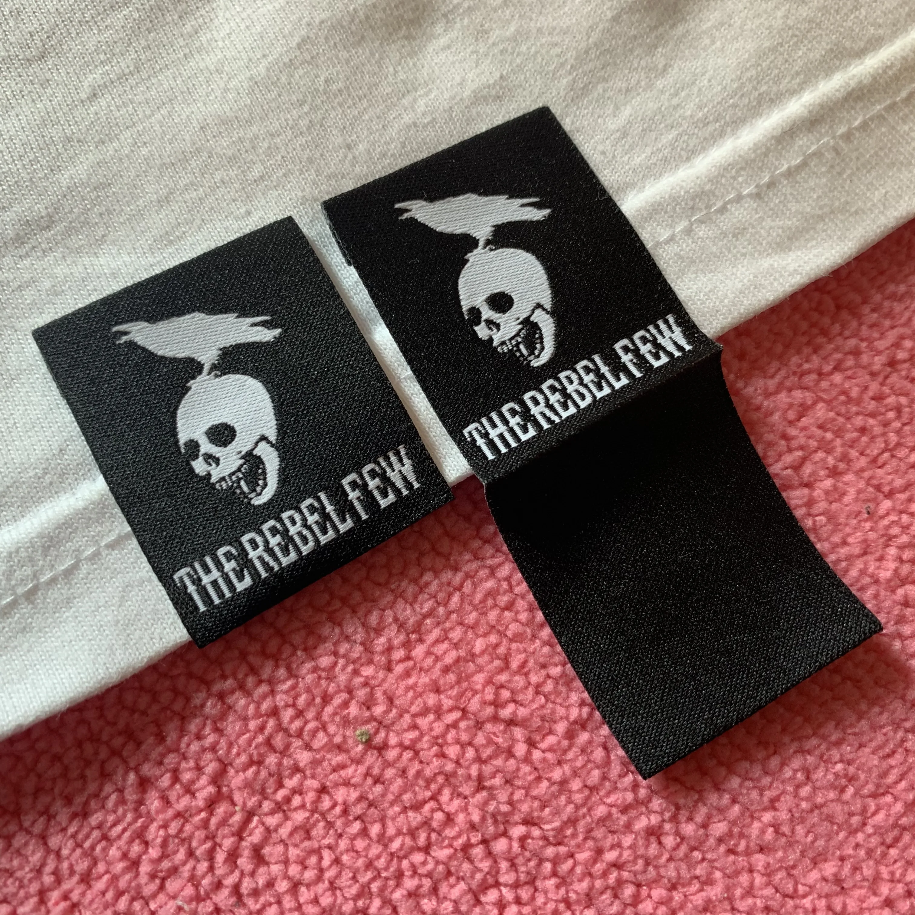 Манхэттенская складывающаяся бирка для одежды, этикетка для футболки