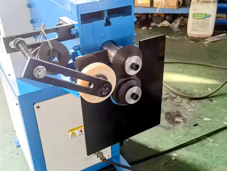 Hot Sales DDM DMLX-15/18 Tennying and wiring machine Swaging Machine beading machine