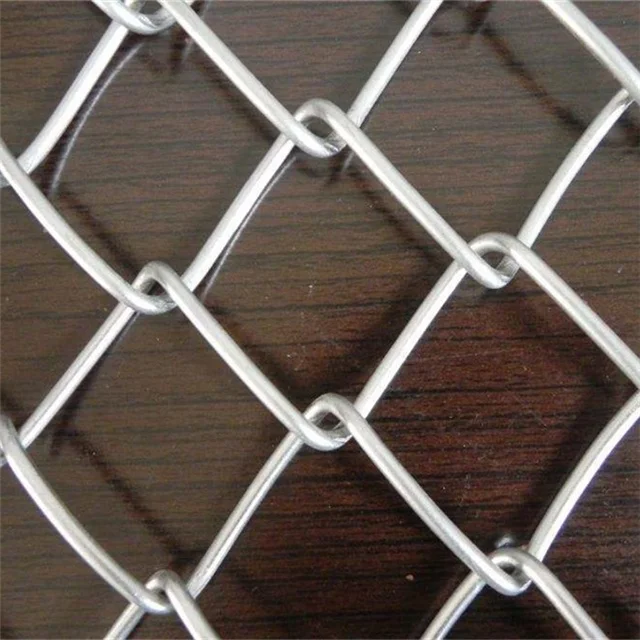 Cheap Galvanized Diamond Wire Netting pvc chain link fence for Seaside fence