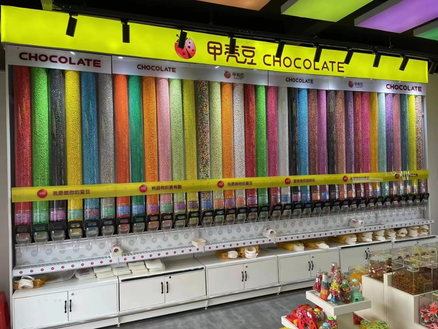 ECOBOX Bulk Food Gravity Bins Clear Food Dispensers Wall Candy Tubes Dispenser Round Tubes Candy Acrylic Tube for Decoration