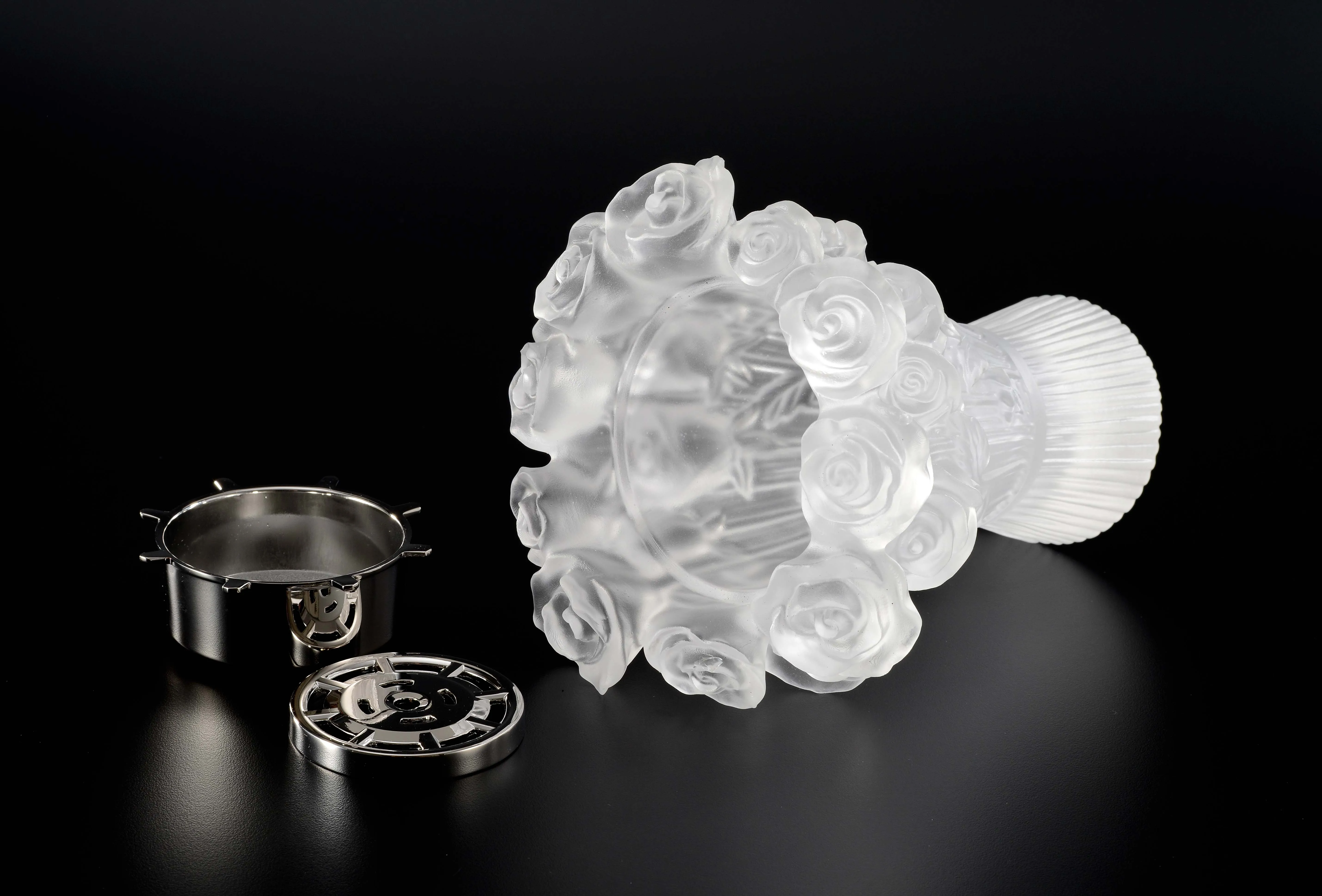 Новый светлый роскошный арабский матовый белый цветок liuli crystal курильница для украшения