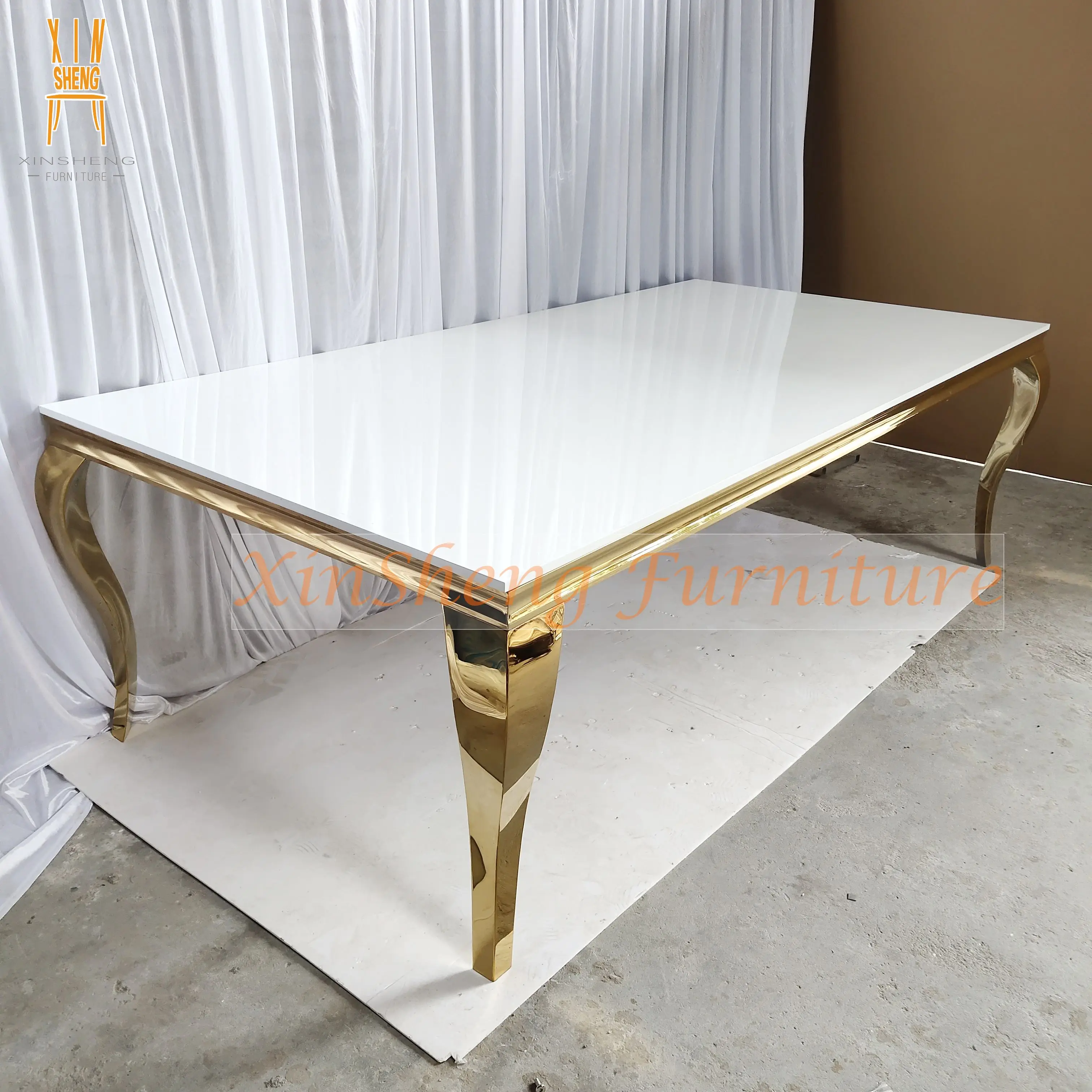 Dubai Design Gold Stainless Steel Frame MDF Top Wedding Dining Table