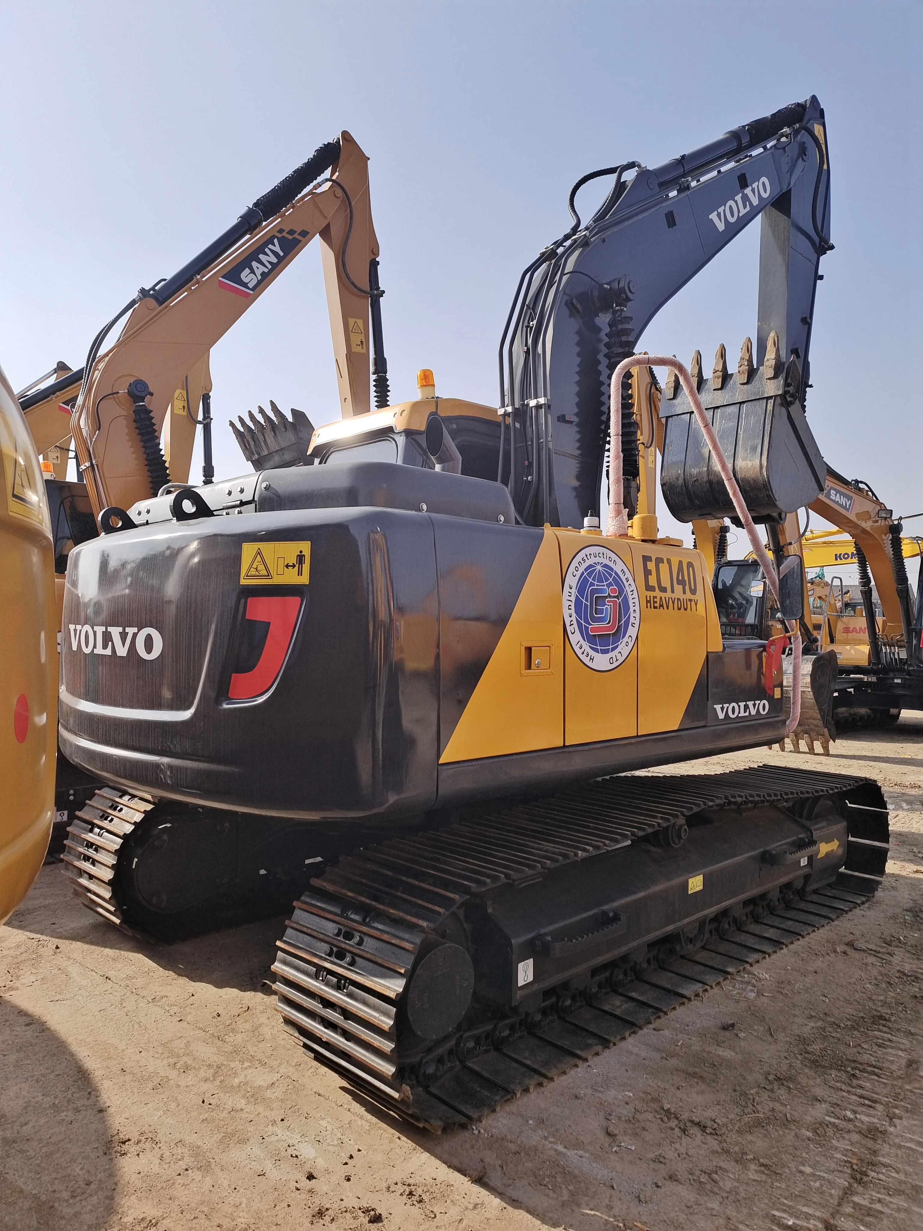 Cheap Used Volvo EC140 Excavator