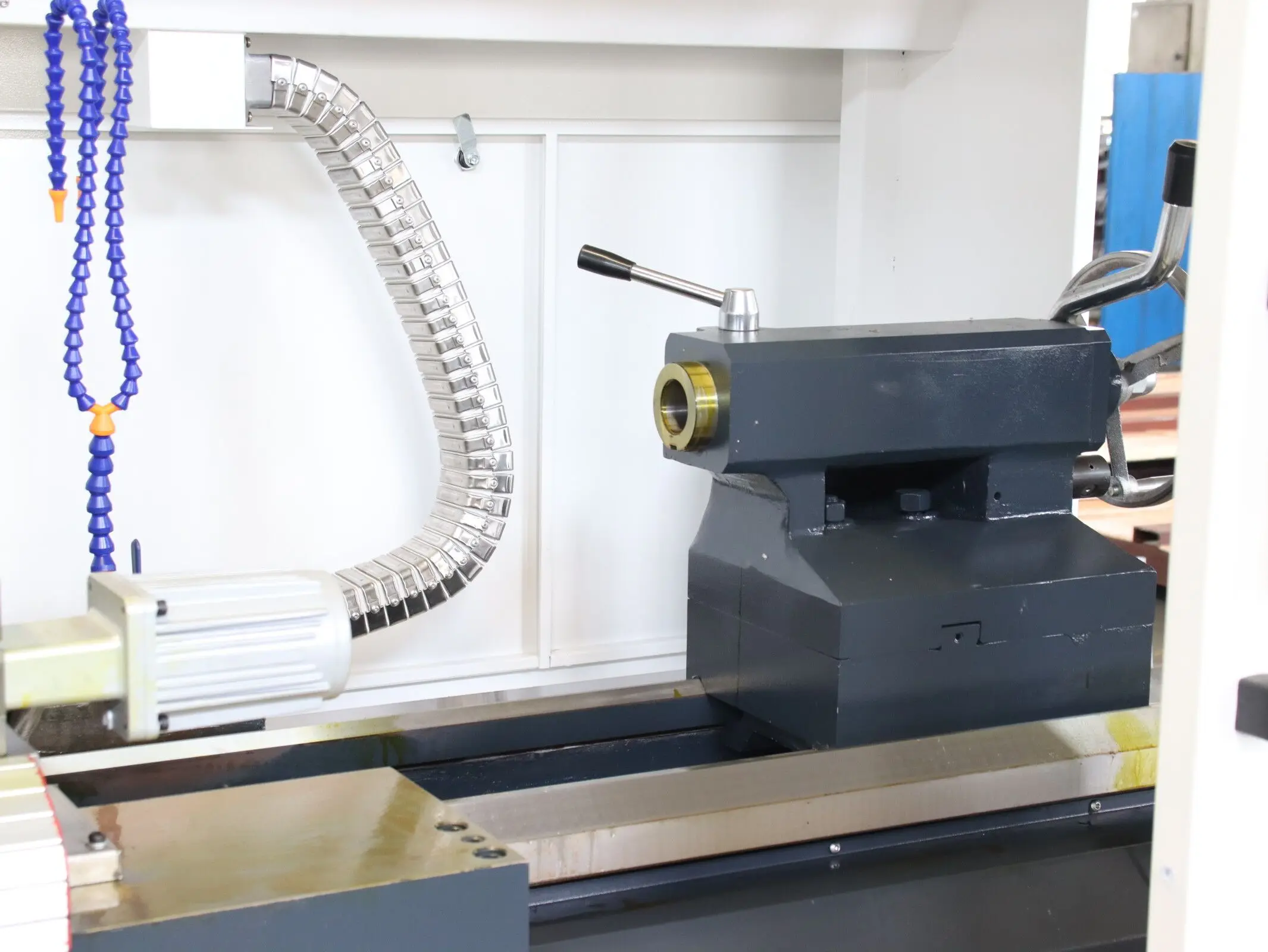 Hot selling integrated bed casting ck6150 flat bed cnc lathe GSK system cnc lathe machine for metal