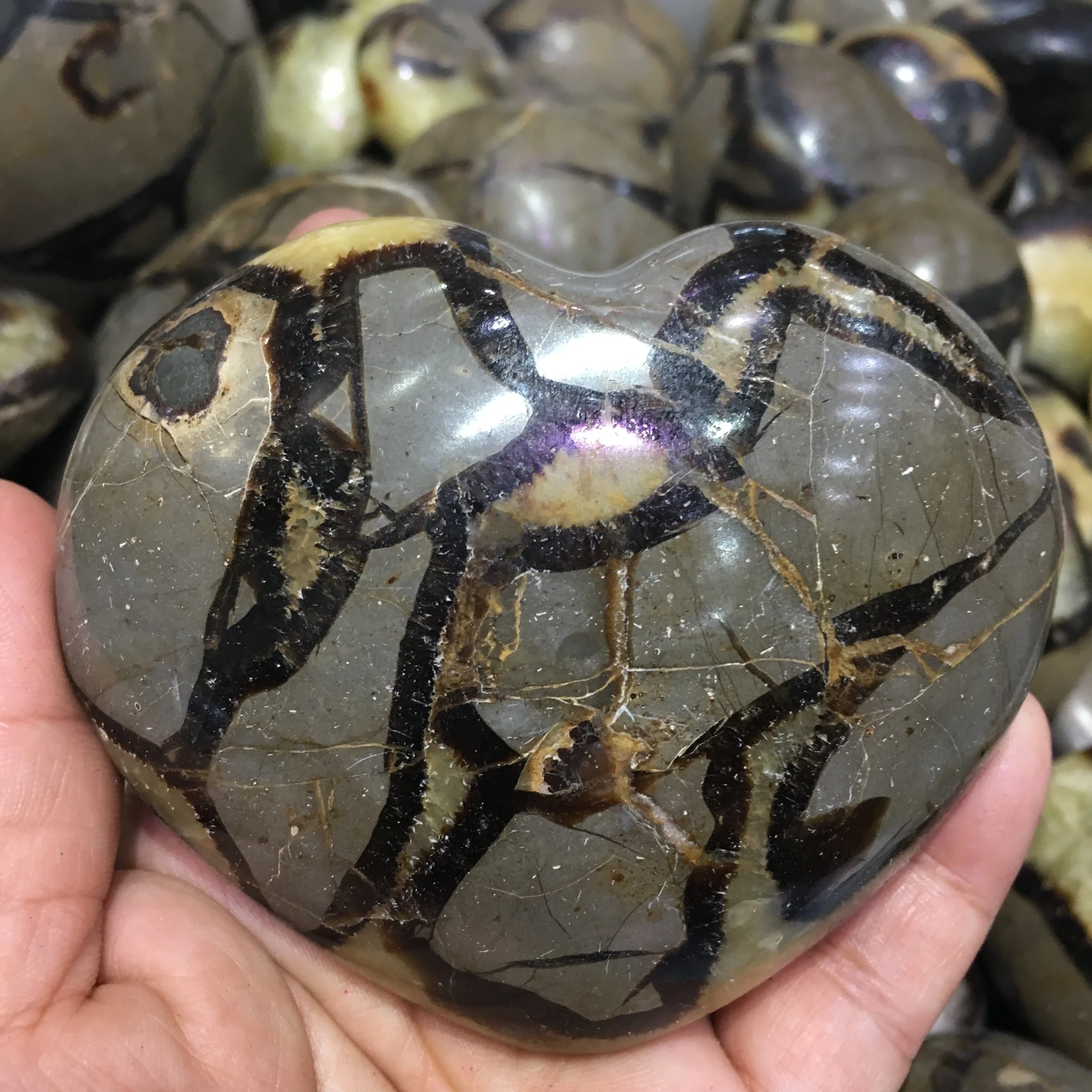 Wholesale Natural Septarian Stone quartz Polished Septarium Crystal Hearts for healing