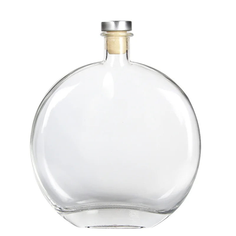 Factory Supply Flat Round Wine Glass Bottles Heavy Base 500ml Empty Beverage Alcohol Whisky Vodka Liquor Glass Bottle With Cork