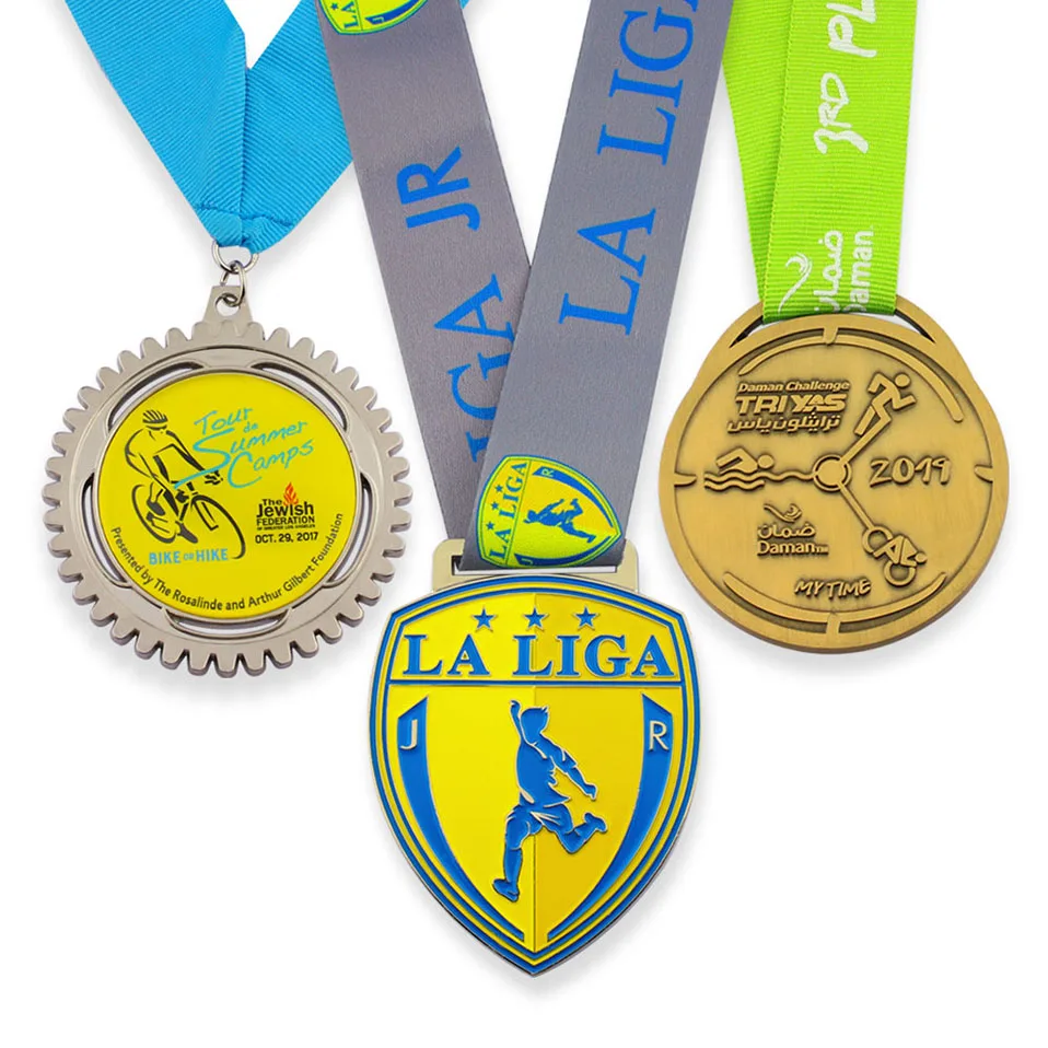 
Supplier manufacturer custom wholesale design cheap personalized award 3D gold blank race souvenir metal sports medals 