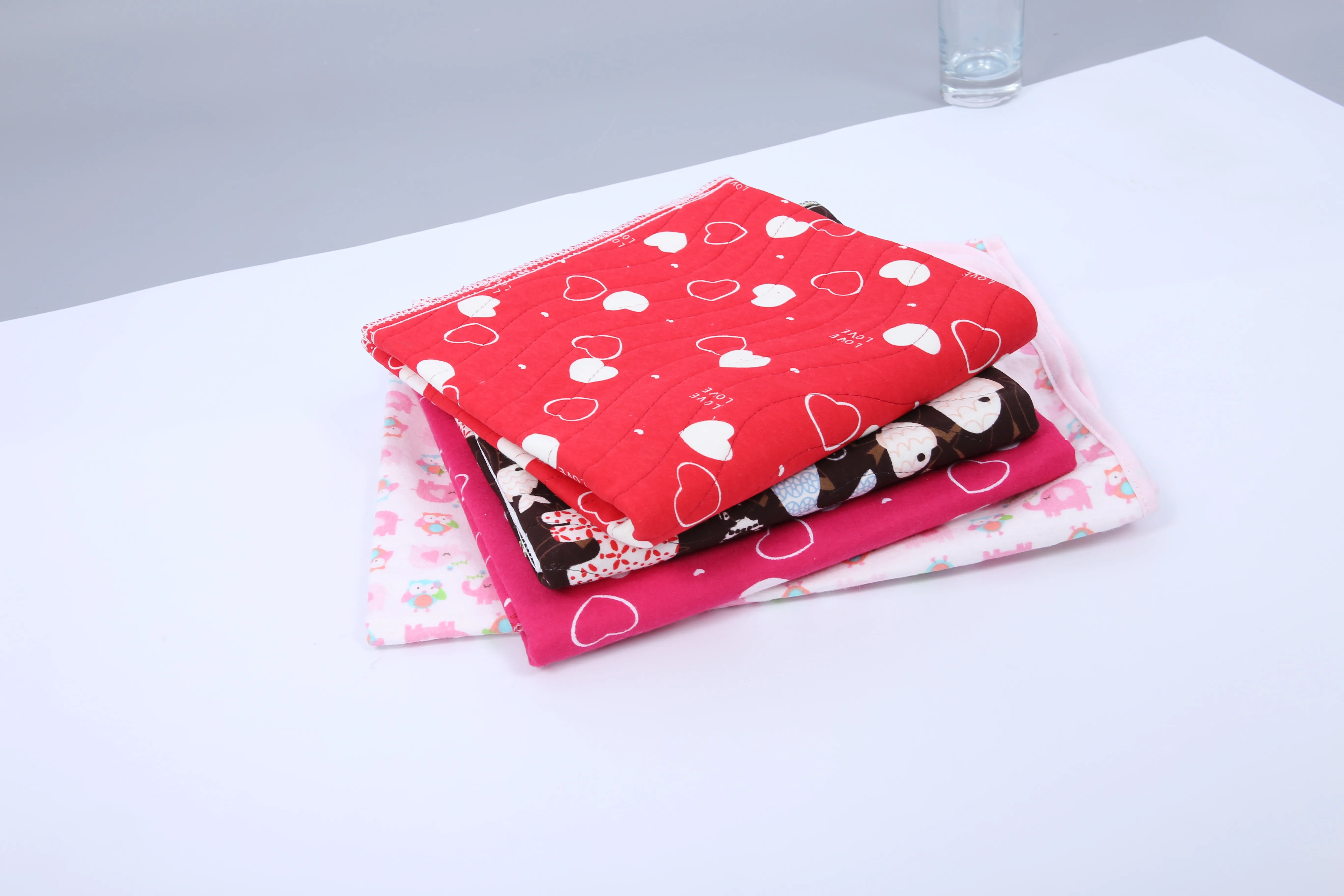 Factory Absorbent Washable Incontinence Sheet Reusable Sofa Bed