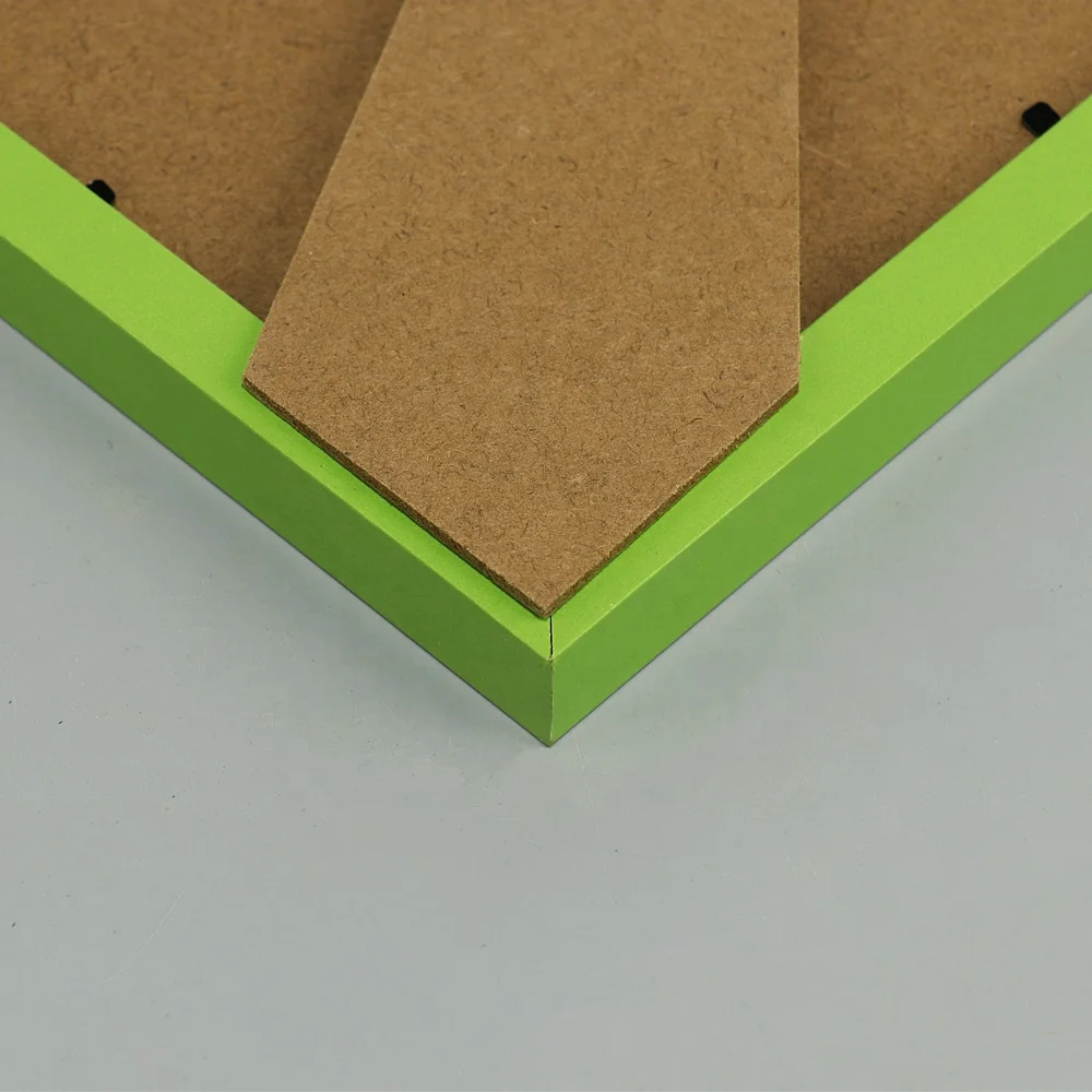 Factory selling wooden picture frame pendulum table can be customized size wall mounted wooden picture frame