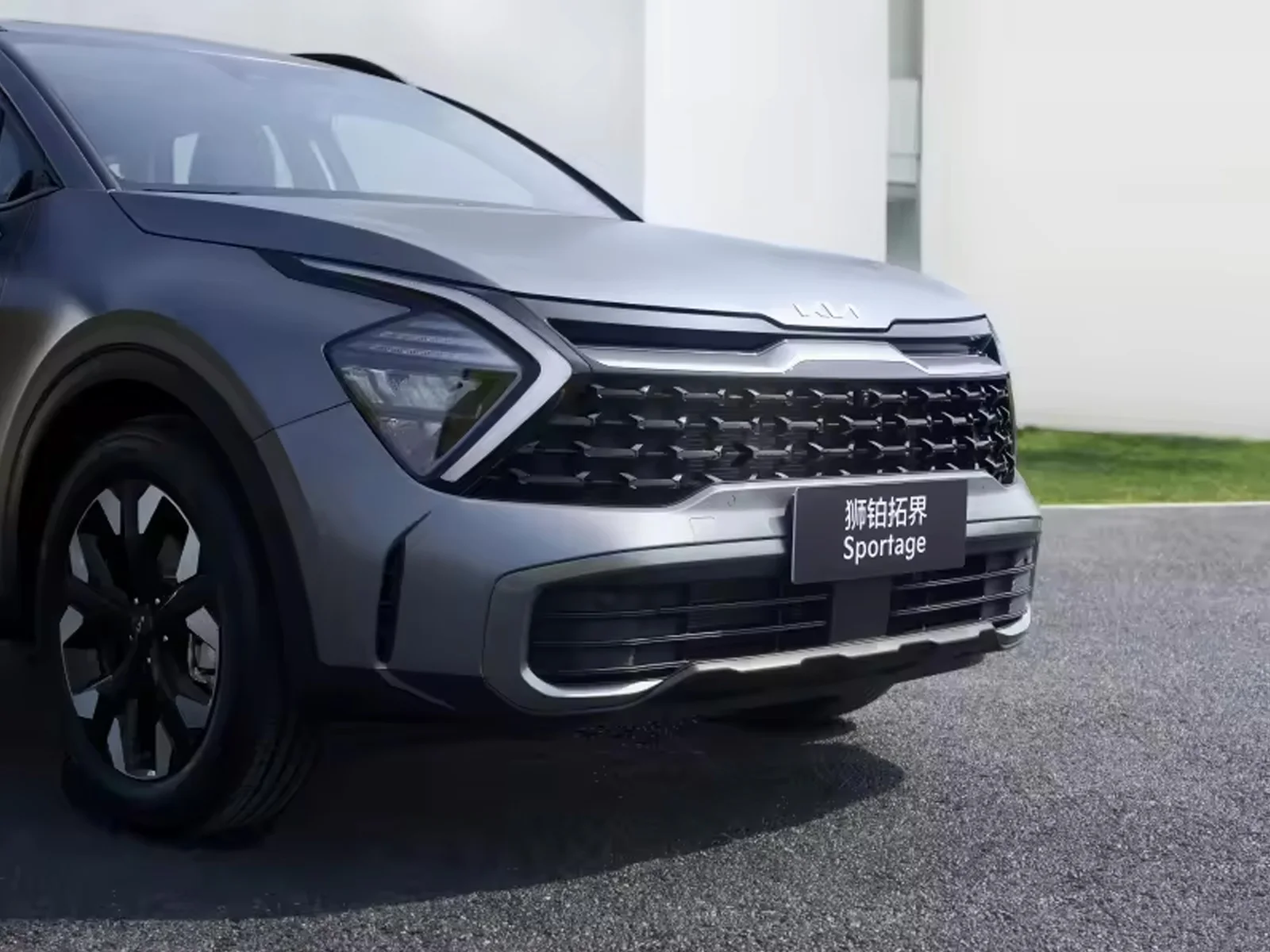 2023 2024 Лидер продаж топливный внедорожник автомобиль для взрослых KIA sportage nq5 AWD 5 дверей мест многоцветные варианты продажи