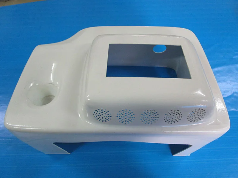 Vacuum forming machine manufacturer making chocolate storage tray for thick sheet