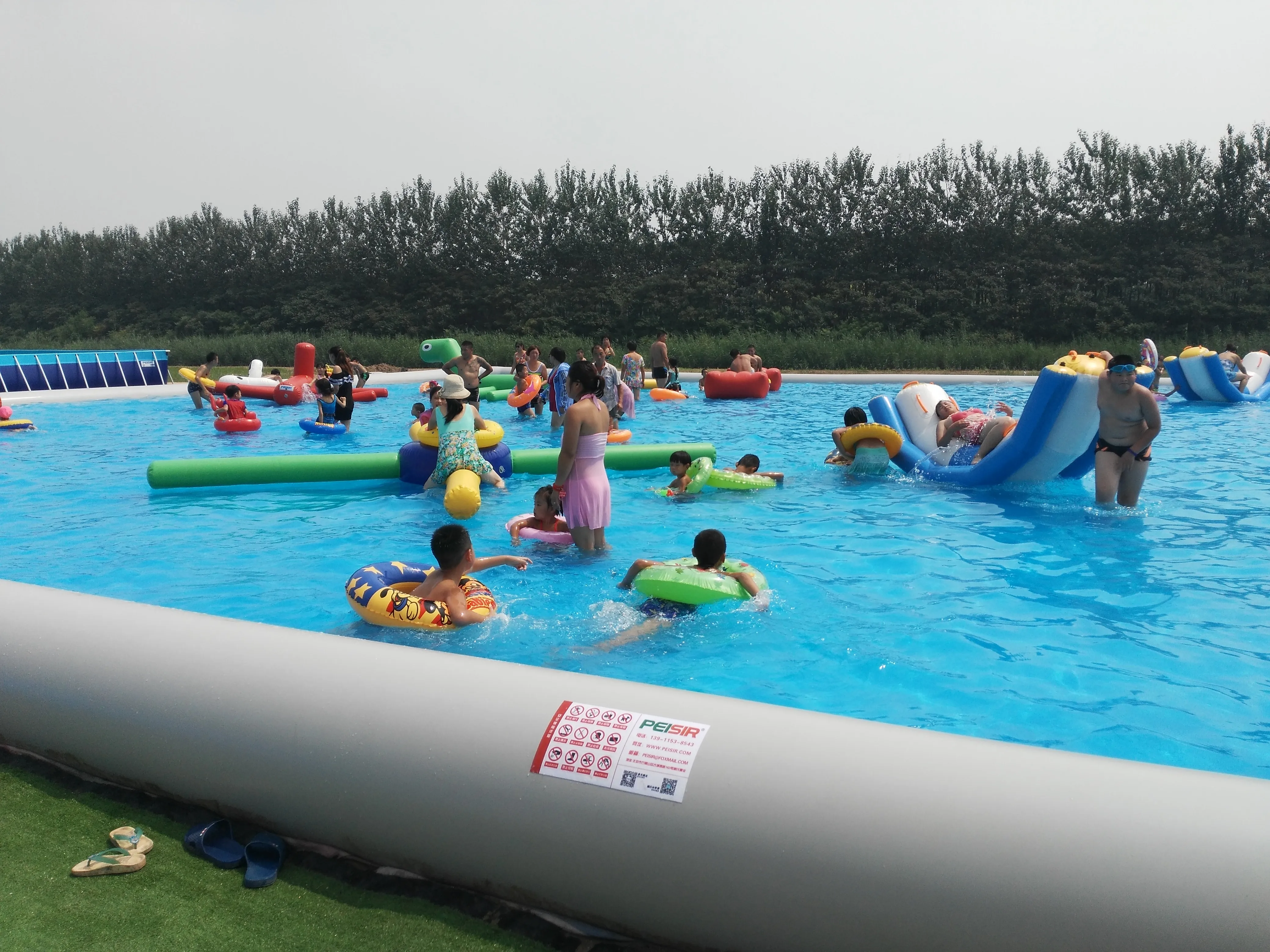 Manufacture custom Outdoor Inflammable Structure outdoor equipment Inflatable water park