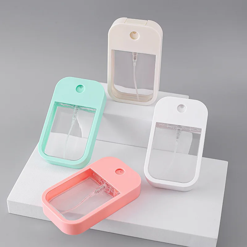 Custom 35ml 45ml 50ml PET Empty Cosmetic Perfume Bottle Plastic Credit Card Perfume Spray Bottle with Key Chain