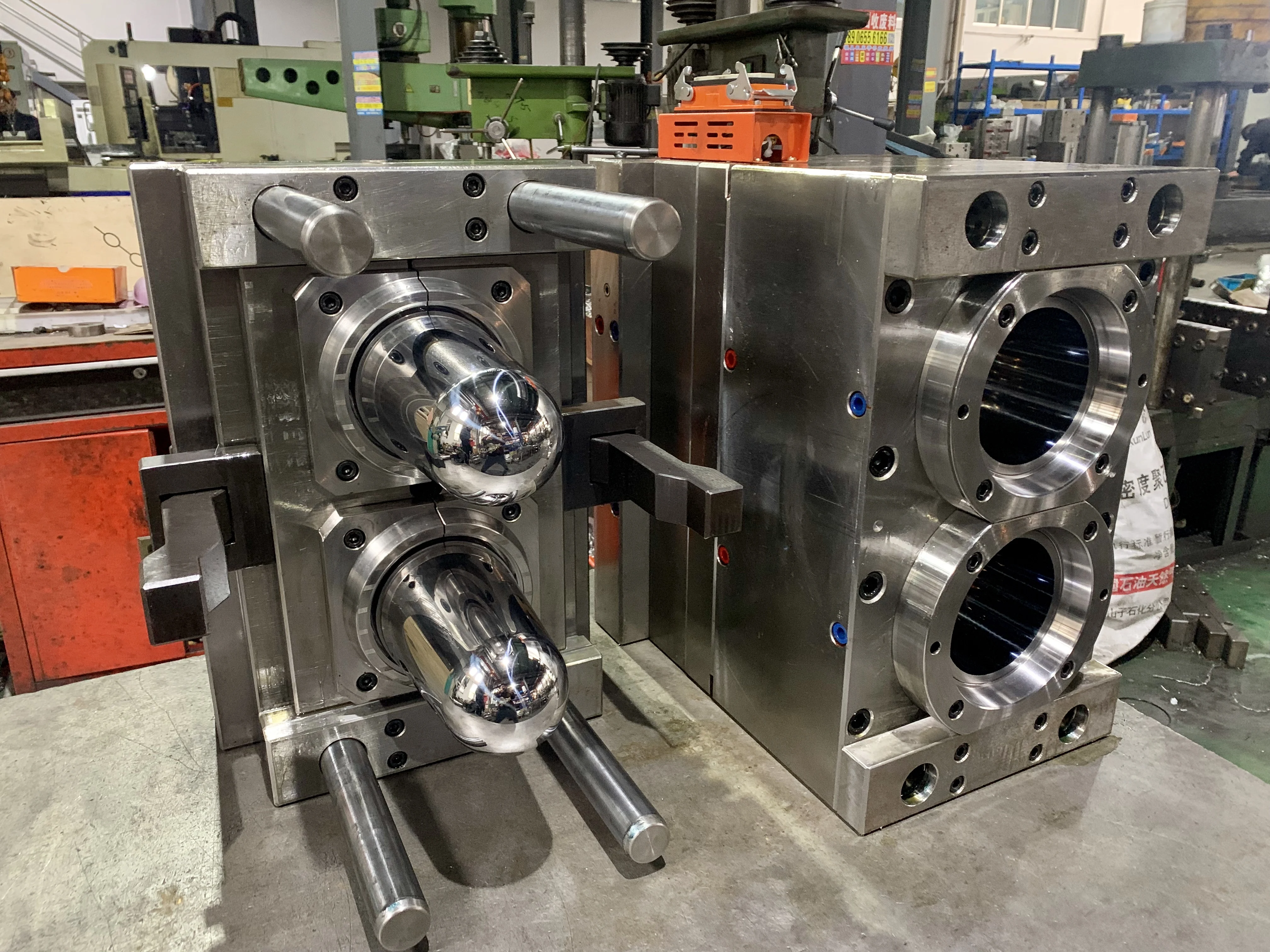 Best 2Cavity PET 5 Gallon Preform Plastic Injection Mold Manufacturers