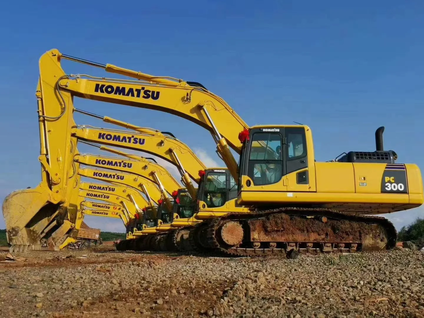 Popular Japanese excavator Made in Japan excavator Komatsu PC300 / KomatsuPC300-8 / KomatsuPC300lc-8/ KomatsuPC300-7
