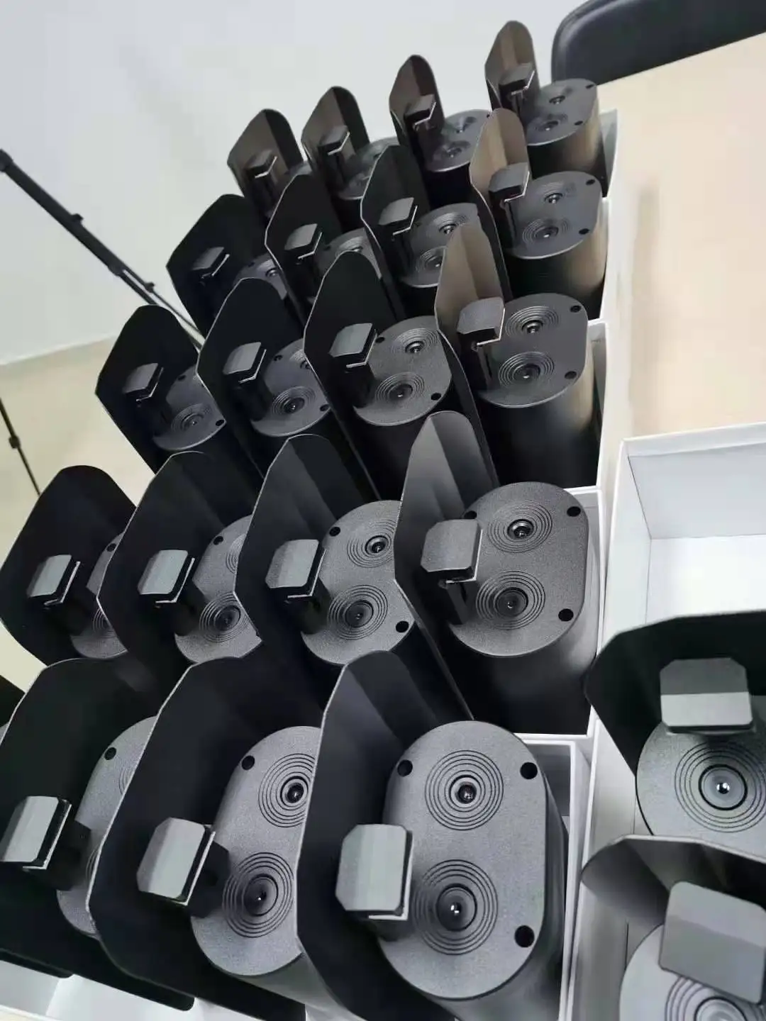 Thermal CCTV Camera System Temperature Measurement build in black body Thermometer Face Recognition Terminal for Hall Plaza