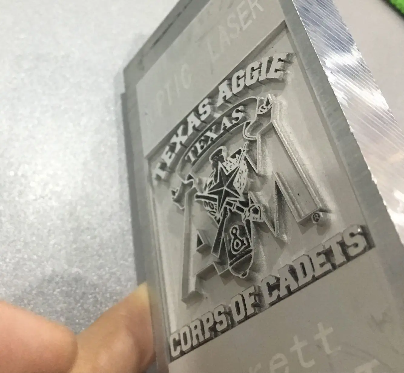 100w Fiber Laser Marking Machine  Fiber Laser Marking Engraving Machine For Metal Stainless Steel