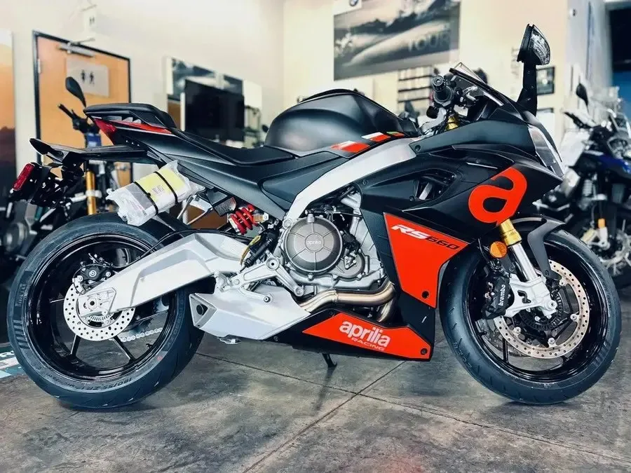 Купить 2024 Aprilia RS 660 новый спортивный мотоцикл готов к отправке