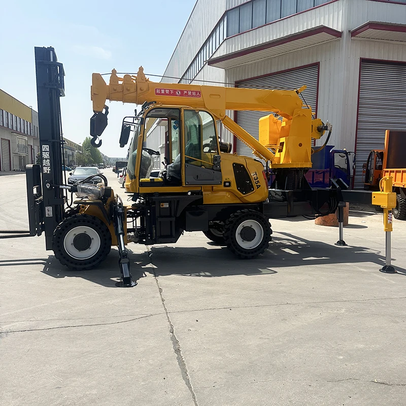 Four-wheel drive multi-purpose off-road forklift hydraulic lifting crane