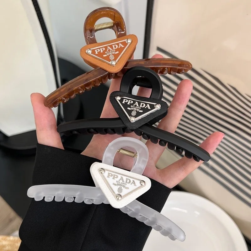 13cm Korean High Ponytail Triangle Grab Clip Simple Fashion Big Hair Claw Acrylic Grab Clip Hair Accessories Women