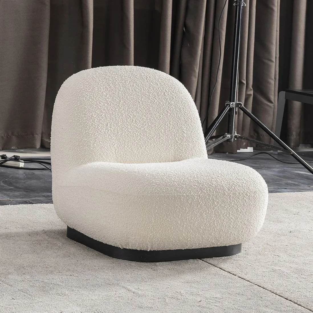 Latest new Modern Lounge Furniture Fashionable Beige Fabric Living Room Stool Leisure Chair