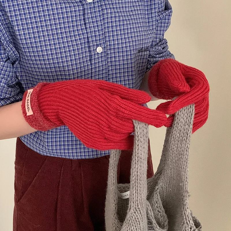 Wholesale Thick Warm Full Fingers Knitted Glove Soft Touch Screen Solid Color Gloves