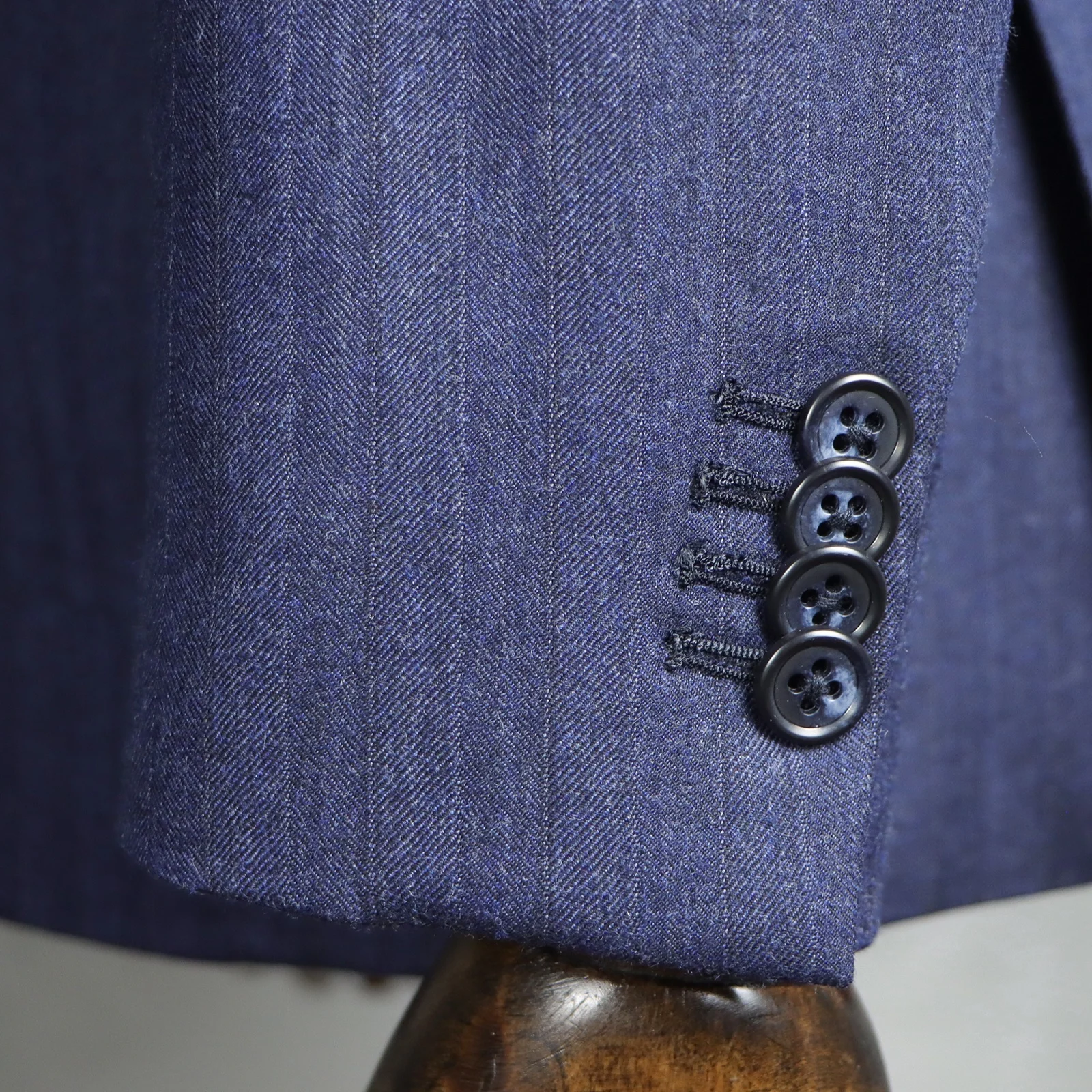 MTM Italian style Custom Suit For Men 100% Wool Peaked Lapel Business Blazer Bespoke Mens Suite Tailor Made  Wedding Blue Suit