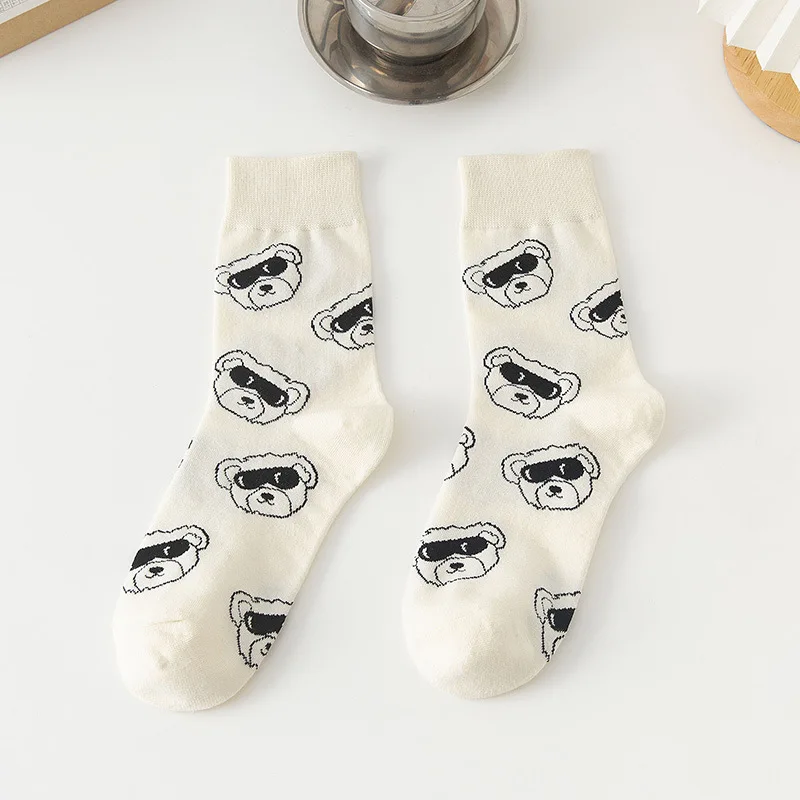 Wholesale Autumn Trendy Funny Cartoon Letters Stripes Woman Stocking Breathable Cotton Fancy Women Black White
