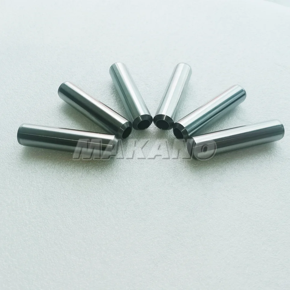 KTA19 KTA38 Construction Machinery Marine Diesel Engine Valve Stem Guide Valve Guide 3202210