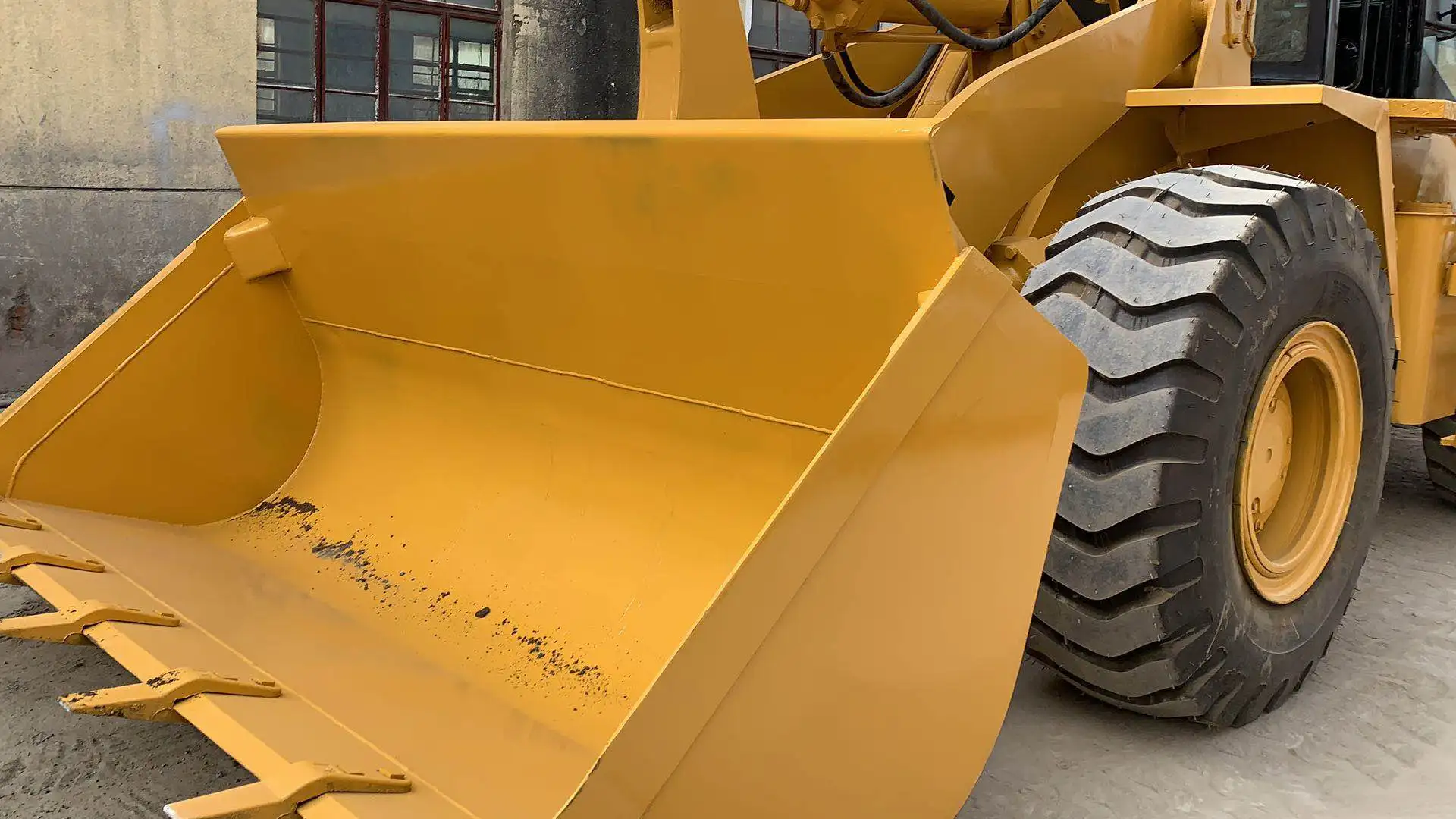 
Used Wheel Loader 966H used payLOADER 