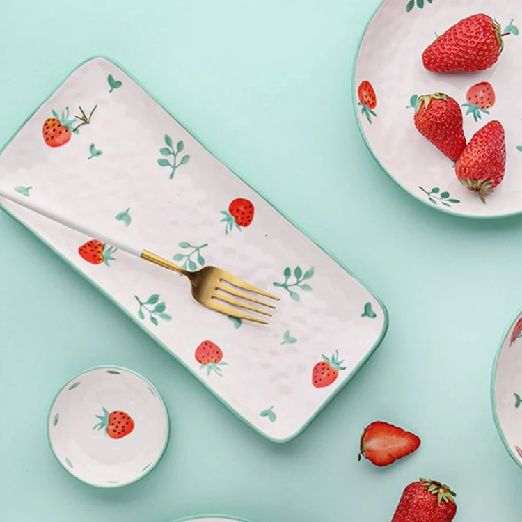 Hand painted strawberry printing dinnerware dishes plates ceramic dinner set