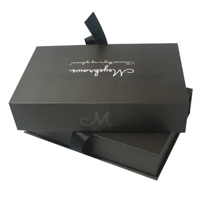 China custom luxury novel design golden supplier book shape rigid paper christmas candy gift box style magnetic box with insert