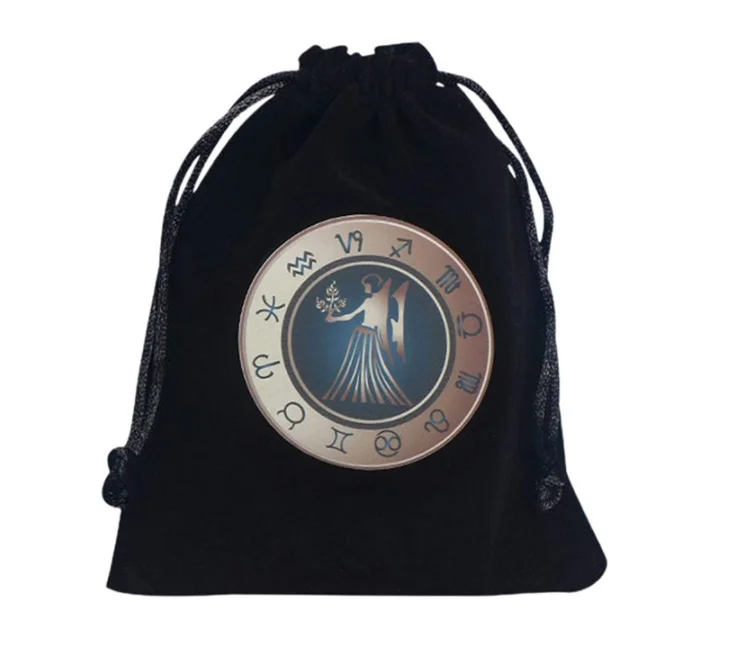 Hot selling big velvet luxury hand drawstring bags low moq promotional velvet tarot gift bag