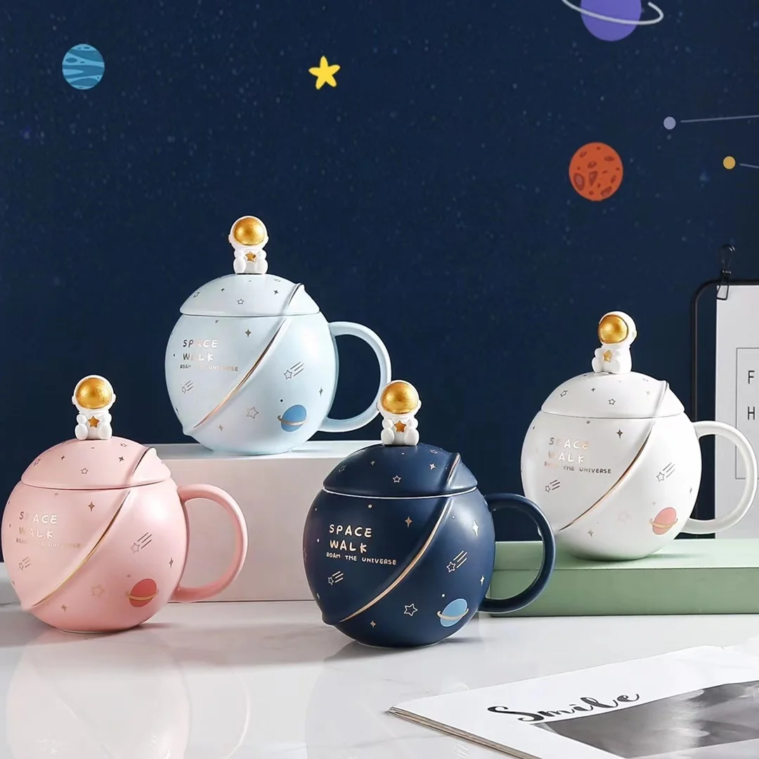 3D Round astronaut Planet Ceramic Mug Couple Drinking Cup Super Cute Cartoon Office Tea Cup Kawaii Mug Coffee Mug Cool Cup