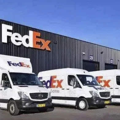 Professional international freight forwarder courier express via DHL  TNT  UPS FEDEX