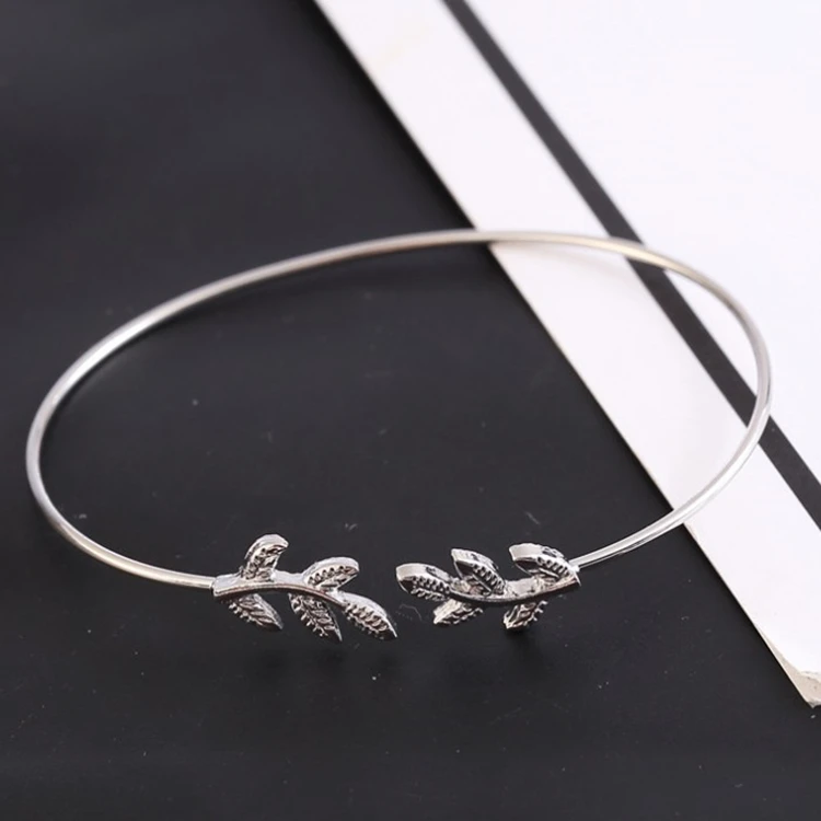 YiWu Fashion jewelry simple wild metal copper leaf bracelet plating alloy jewelry ladies bracelet