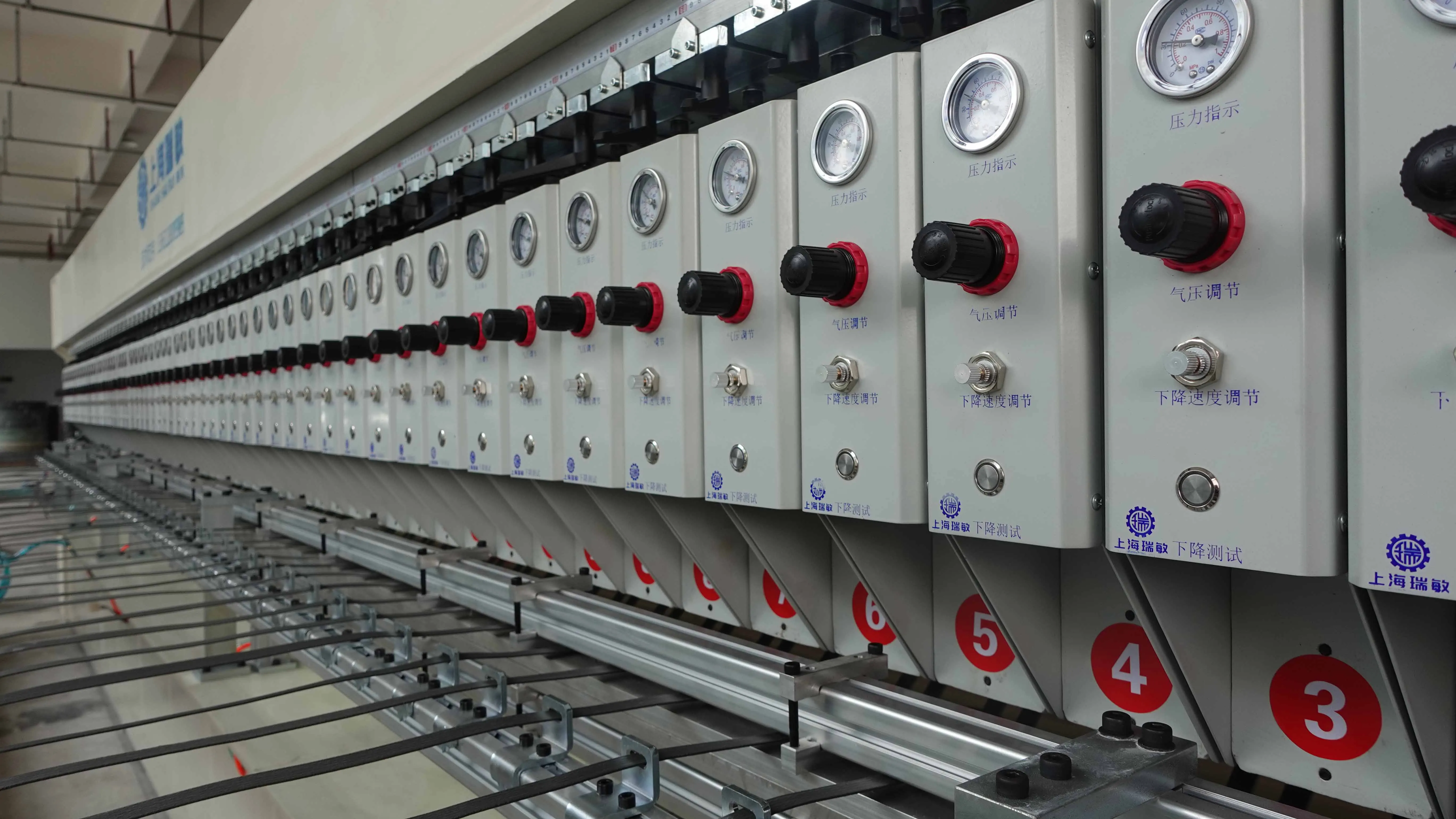 PP PE PVC New Automatic Geogrid Vibration Friction Welding Machines are controlled by PLC